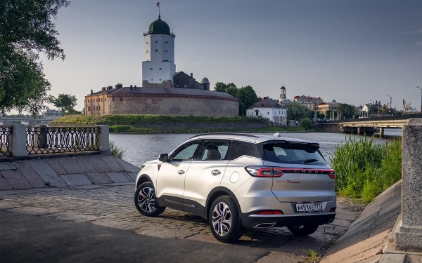 
            Chery Tiggo 7 Pro Max опять обновили: почему так быстро и что с ценой
        