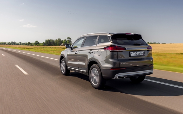 
            Geely Atlas Pro превратился в Belgee X70: каков кроссовер в деле
        